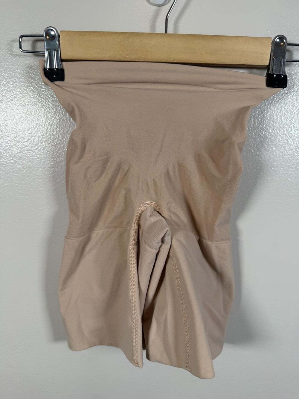 Spanx Power Series Power Short Size Medium Nude Tan Beige Shapewear Mid Thigh